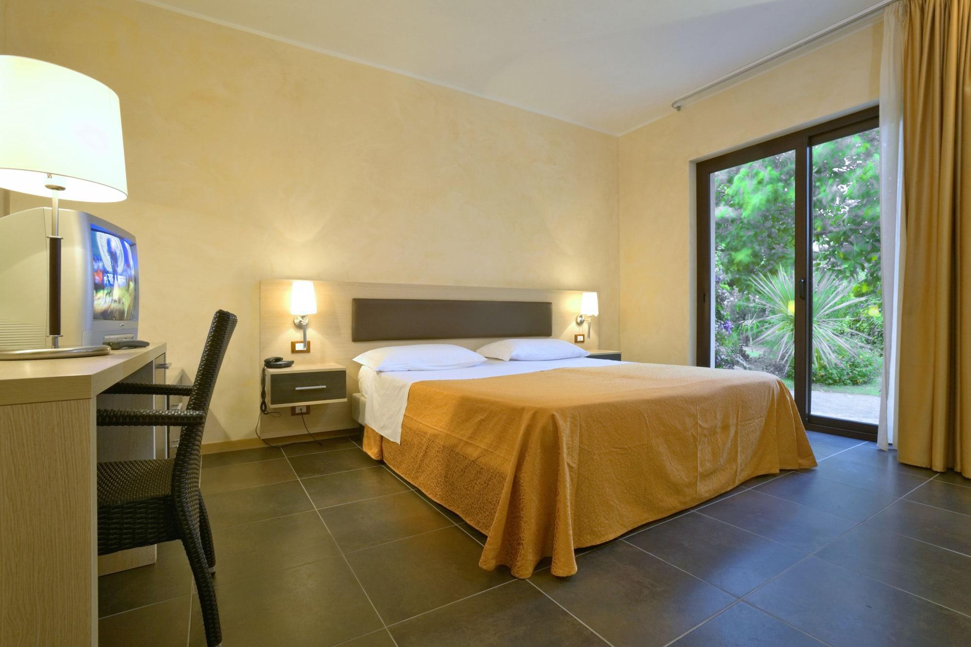 Bv Borgo Del Principe Hotel Zambrone Kültér fotó