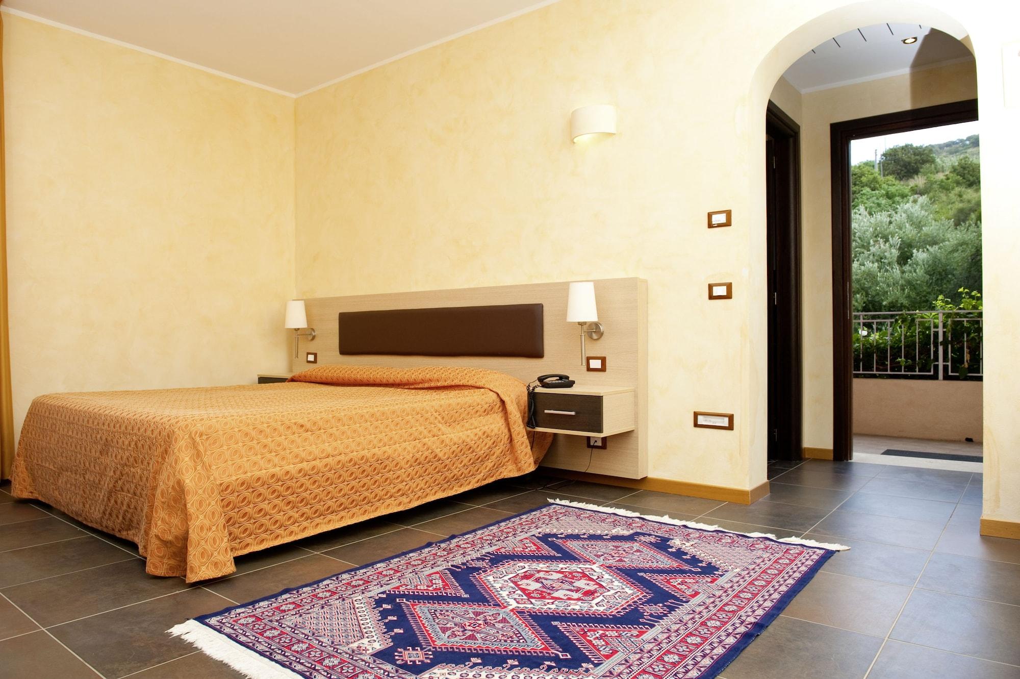 Bv Borgo Del Principe Hotel Zambrone Kültér fotó