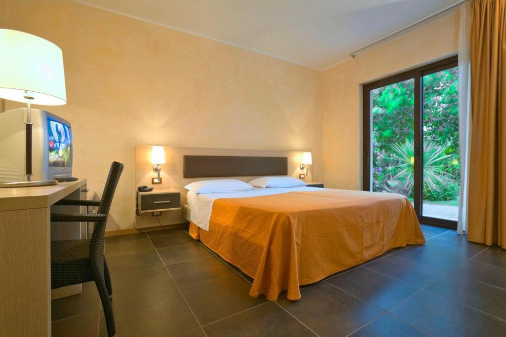 Bv Borgo Del Principe Hotel Zambrone Szoba fotó